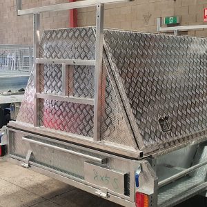 Fully weld body