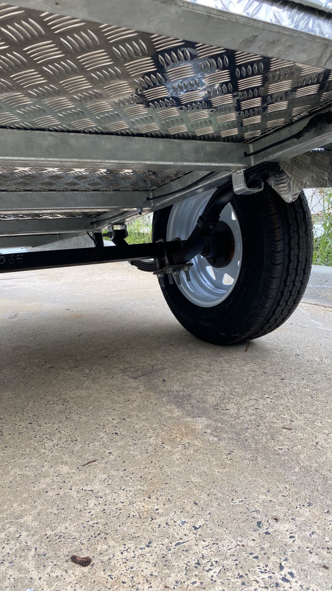 Aluminium Luggage Trailer bottom